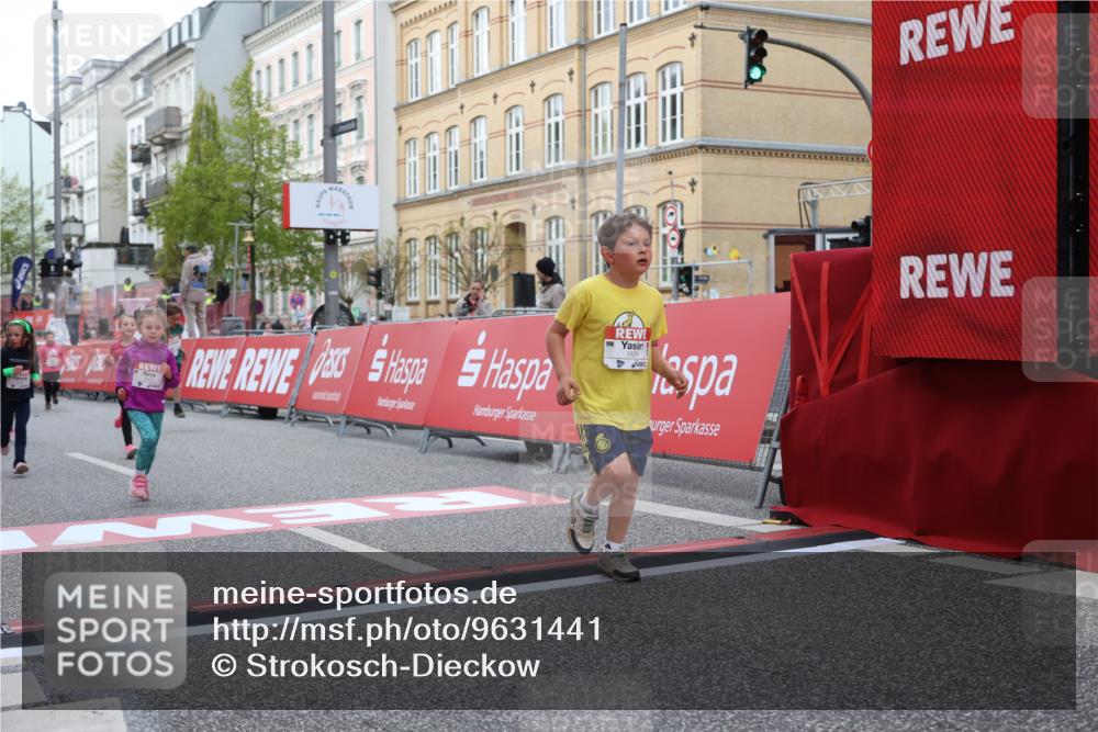 25.04.2026 - Das Zehntel Strokosch-Dieckow http://msf.ph/oto/9631441 25.04.2026 09:07:14 Ziel 1227, 1235, 1321, 1524, 1973, 2054, 2060, 2180, 3732, 3771, 3781 meine-sportfotos.de