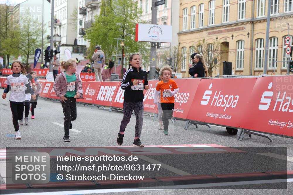 25.04.2026 - Das Zehntel Strokosch-Dieckow http://msf.ph/oto/9631477 25.04.2026 09:07:27 Ziel 1079, 1095, 1258, 1375, 2202, 3735, 3753, 3779, 3791, 3889, 3908, 3934, 3935 meine-sportfotos.de