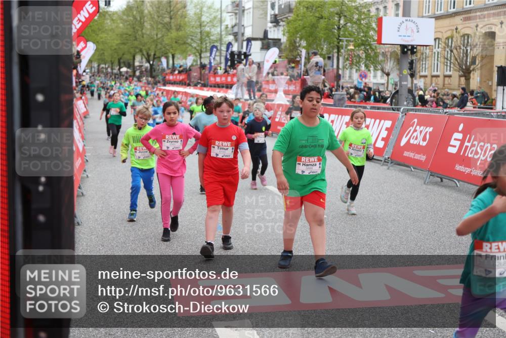 25.04.2026 - Das Zehntel Strokosch-Dieckow http://msf.ph/oto/9631566 25.04.2026 11:03:48 Ziel 5152, 5214, 5224, 5225, 5888, 5895, 6150, 6165, 6176, 6268, 6817, 6849, 6994, 7025, 7343, 7347, 7799, 7874 meine-sportfotos.de