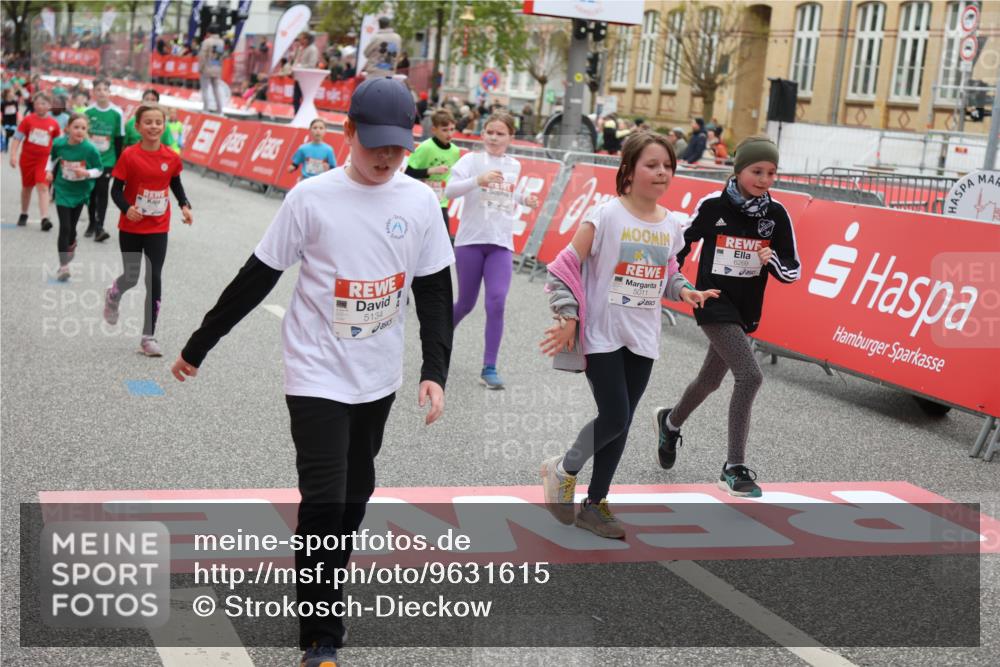 25.04.2026 - Das Zehntel Strokosch-Dieckow http://msf.ph/oto/9631615 25.04.2026 11:03:39 Ziel 5011, 5042, 5134, 5330, 5351, 5582, 5772, 5940, 6267, 6269, 6278, 7038, 7442, 7445, 7453, 7475 meine-sportfotos.de