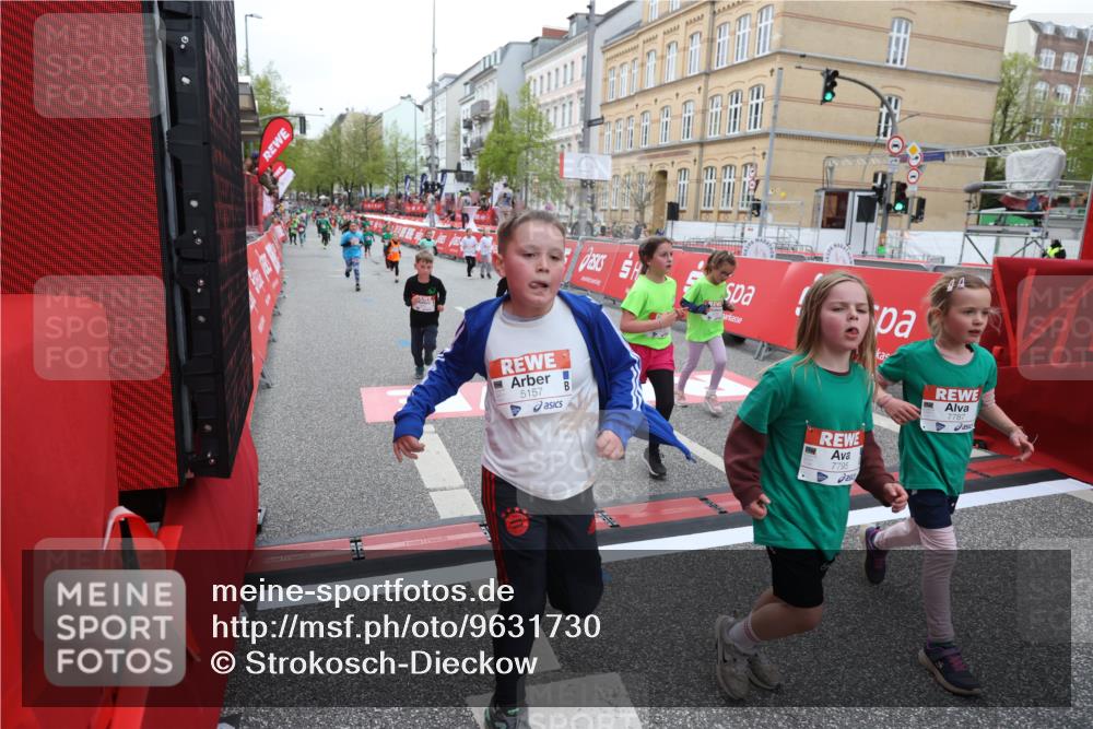 25.04.2026 - Das Zehntel Strokosch-Dieckow http://msf.ph/oto/9631730 25.04.2026 11:03:19 Ziel 5140, 5157, 5228, 5282, 5466, 5467, 5892, 5958, 5997, 6392, 6449, 6452, 6865, 6885, 7011, 7769, 7787, 7795, 7814 meine-sportfotos.de