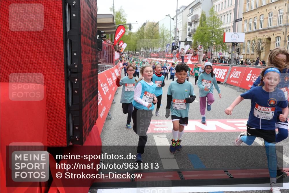 25.04.2026 - Das Zehntel Strokosch-Dieckow http://msf.ph/oto/9631813 25.04.2026 11:03:06 Ziel 5123, 5220, 5313, 5314, 5321, 5332, 5359, 5361, 5462, 5465, 5663, 5717, 5723, 6223, 6396, 6405, 6846, 7428, 7434, 7485, 7488, 7524, 7536, 7642, 7776 meine-sportfotos.de
