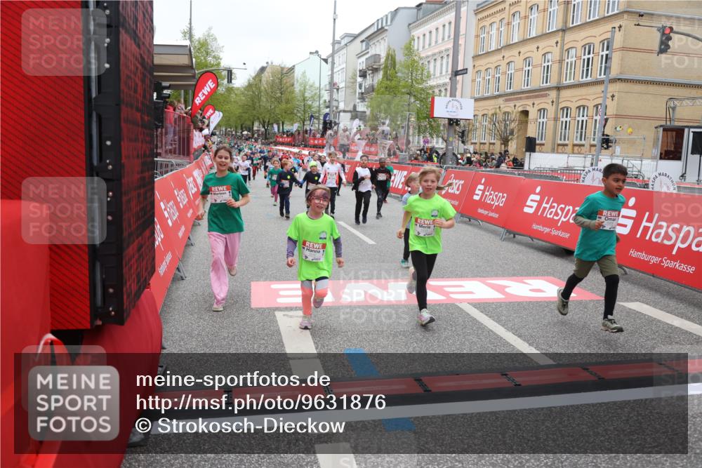 25.04.2026 - Das Zehntel Strokosch-Dieckow http://msf.ph/oto/9631876 25.04.2026 11:02:52 Ziel 5147, 5149, 5242, 5363, 5868, 5992, 6401, 6760, 7001, 7581, 7617, 7924, 7974 meine-sportfotos.de