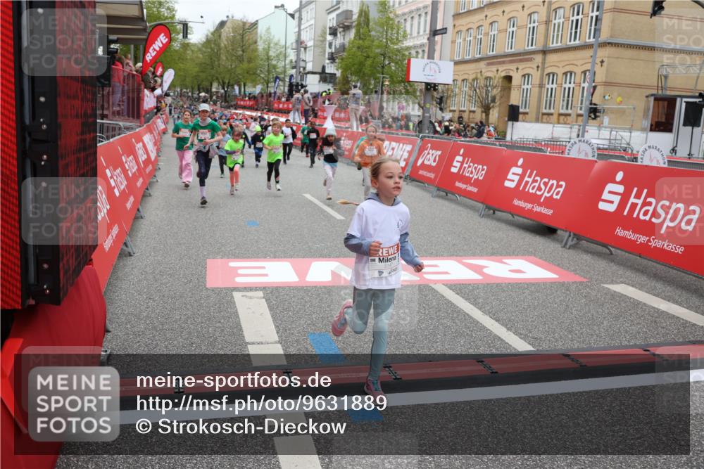 25.04.2026 - Das Zehntel Strokosch-Dieckow http://msf.ph/oto/9631889 25.04.2026 11:02:49 Ziel 5065, 5147, 5363, 5653, 5868, 5992, 6688, 6760, 7581, 7617, 7974 meine-sportfotos.de