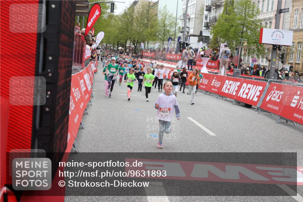 25.04.2026 - Das Zehntel Strokosch-Dieckow http://msf.ph/oto/9631893 25.04.2026 11:02:48 Ziel 5065, 5147, 5363, 5653, 5992, 6688, 6760, 7617, 7789, 7974 meine-sportfotos.de
