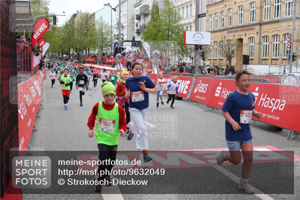 25.04.2026 - Das Zehntel Strokosch-Dieckow http://msf.ph/oto/9632049 25.04.2026 11:02:01 Ziel 5211, 5431, 5455, 5596, 5672, 5714, 5966, 6243, 6435, 6444, 6509, 6529, 6537, 6571, 6881, 7071, 7304, 7323, 7495, 7510, 7528, 7671, 7676, 7804 meine-sportfotos.de