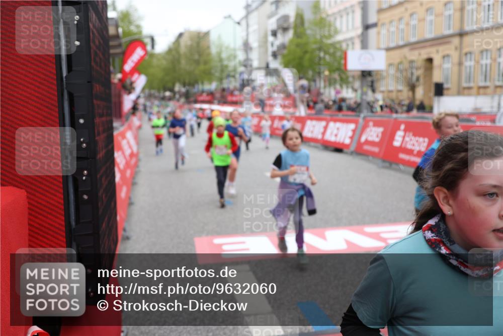 25.04.2026 - Das Zehntel Strokosch-Dieckow http://msf.ph/oto/9632060 25.04.2026 11:01:59 Ziel 5211, 5431, 5455, 5596, 5597, 5672, 5714, 5966, 6240, 6243, 6251, 6529, 6537, 6571, 6698, 6881, 7071, 7323, 7495, 7510, 7528, 7676, 7686, 7804 meine-sportfotos.de