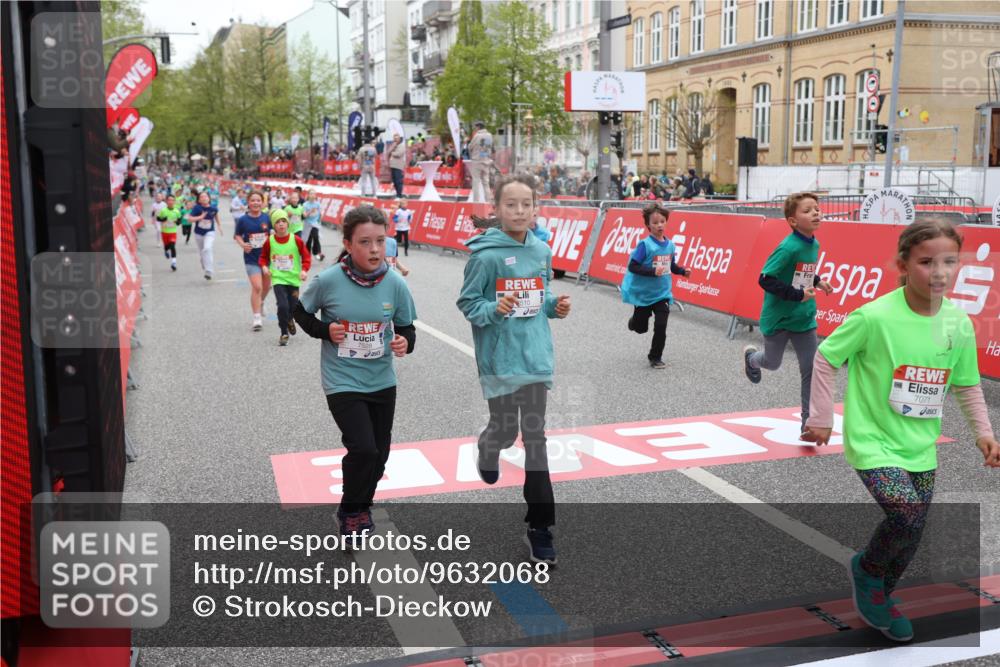 25.04.2026 - Das Zehntel Strokosch-Dieckow http://msf.ph/oto/9632068 25.04.2026 11:01:58 Ziel 5211, 5596, 5597, 5672, 5714, 6238, 6240, 6243, 6251, 6529, 6537, 6571, 6680, 6698, 6881, 7009, 7071, 7323, 7495, 7510, 7528, 7676, 7686, 7804, 7845 meine-sportfotos.de