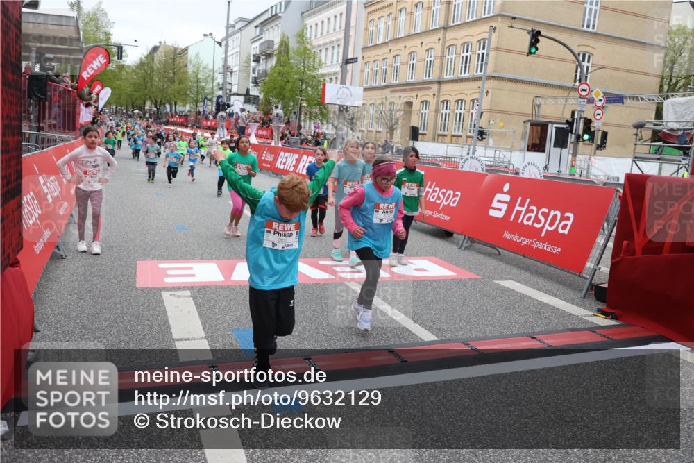 25.04.2026 - Das Zehntel Strokosch-Dieckow http://msf.ph/oto/9632129 25.04.2026 11:01:47 Ziel 5524, 5655, 5727, 5994, 6245, 6437, 6521, 6857, 6968, 6969, 6991, 7003, 7221, 7422, 7478, 7525, 7541, 7937 meine-sportfotos.de