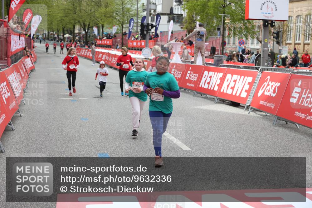 25.04.2026 - Das Zehntel Strokosch-Dieckow http://msf.ph/oto/9632336 25.04.2026 11:13:14 Ziel 5079, 5883 meine-sportfotos.de