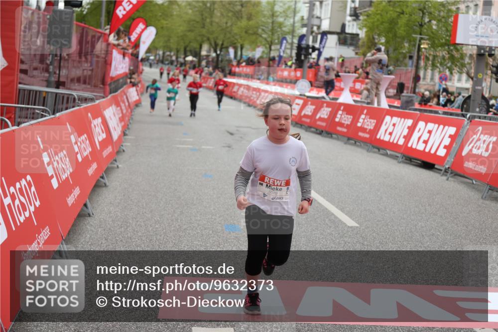 25.04.2026 - Das Zehntel Strokosch-Dieckow http://msf.ph/oto/9632373 25.04.2026 11:13:08 Ziel 5079, 7350 meine-sportfotos.de