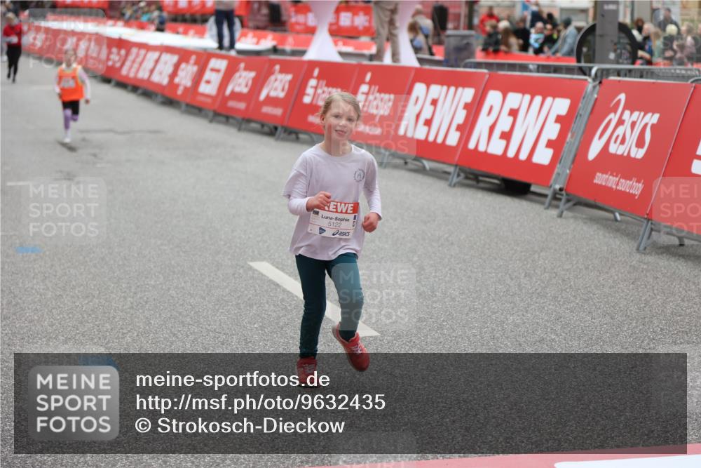 25.04.2026 - Das Zehntel Strokosch-Dieckow http://msf.ph/oto/9632435 25.04.2026 11:12:59 Ziel 5122, 7036 meine-sportfotos.de