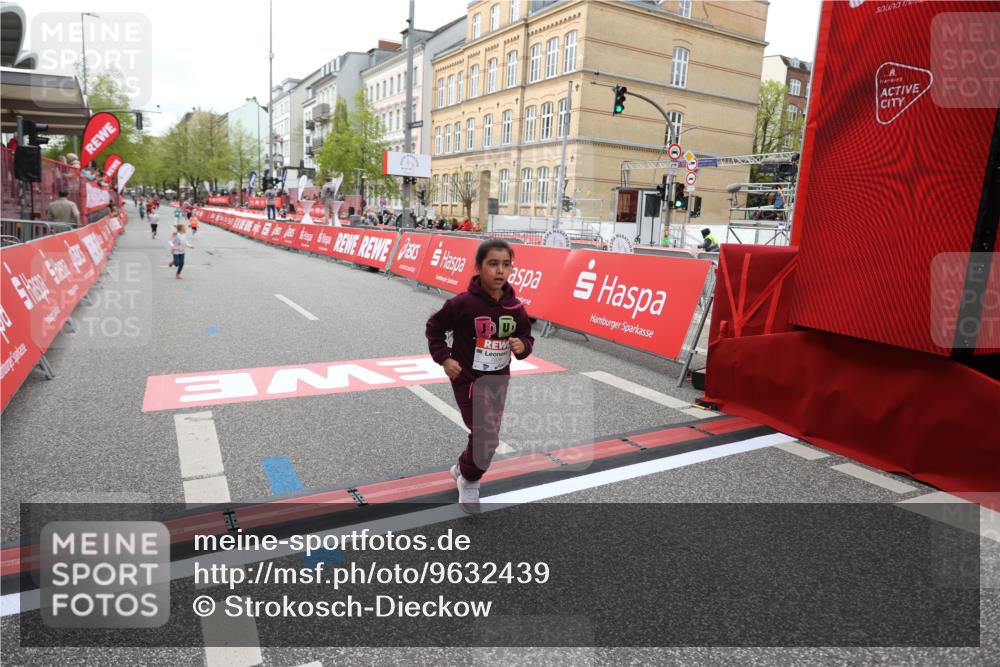 25.04.2026 - Das Zehntel Strokosch-Dieckow http://msf.ph/oto/9632439 25.04.2026 11:12:56 Ziel 7036 meine-sportfotos.de