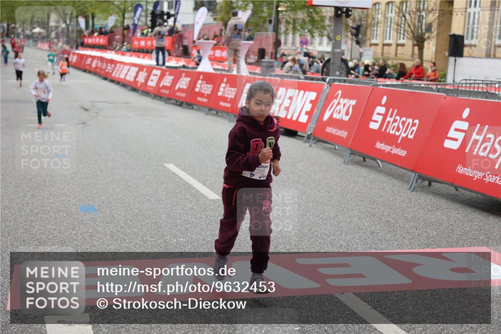 25.04.2026 - Das Zehntel Strokosch-Dieckow http://msf.ph/oto/9632453 25.04.2026 11:12:55 Ziel 7036 meine-sportfotos.de