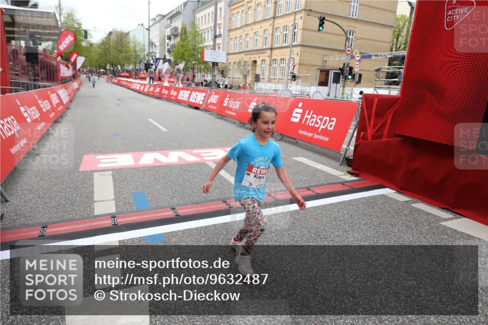 25.04.2026 - Das Zehntel Strokosch-Dieckow http://msf.ph/oto/9632487 25.04.2026 11:12:32 Ziel 6447, 6451 meine-sportfotos.de