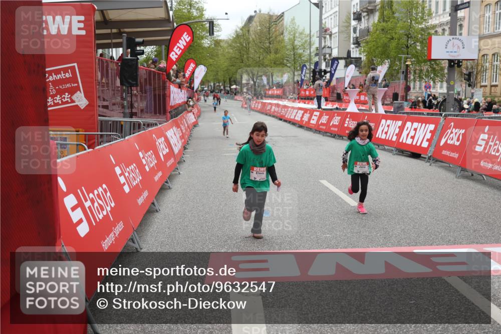 25.04.2026 - Das Zehntel Strokosch-Dieckow http://msf.ph/oto/9632547 25.04.2026 11:12:25 Ziel 6447, 6451 meine-sportfotos.de