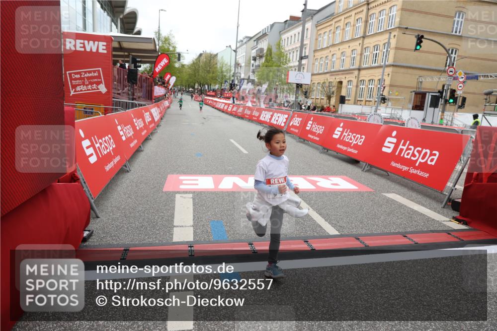 25.04.2026 - Das Zehntel Strokosch-Dieckow http://msf.ph/oto/9632557 25.04.2026 11:12:17 Ziel 5085, 6596 meine-sportfotos.de
