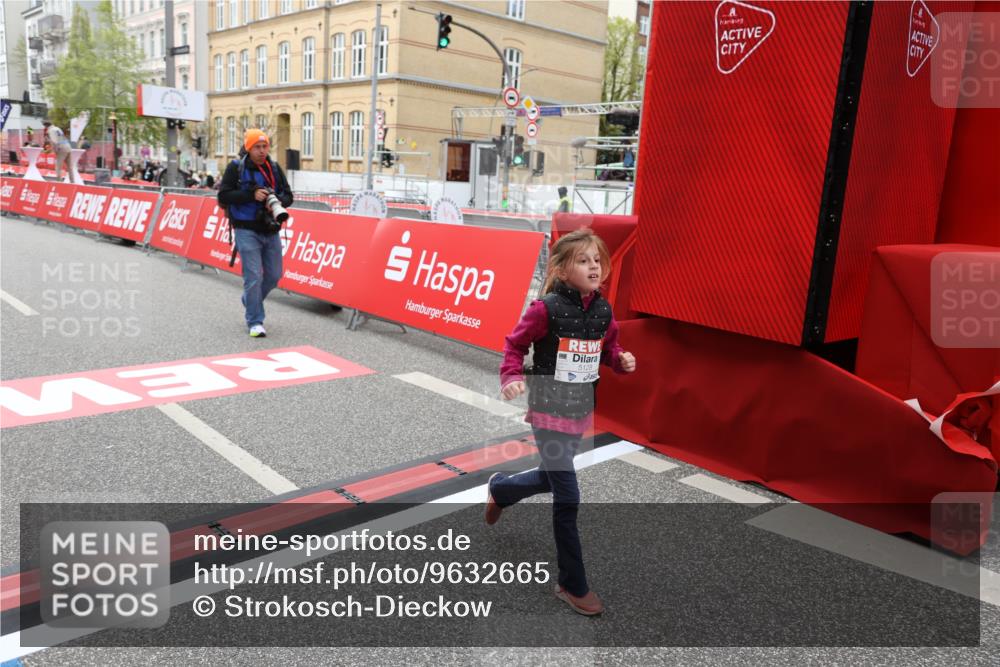 25.04.2026 - Das Zehntel Strokosch-Dieckow http://msf.ph/oto/9632665 25.04.2026 11:12:06 Ziel 5128, 5986 meine-sportfotos.de