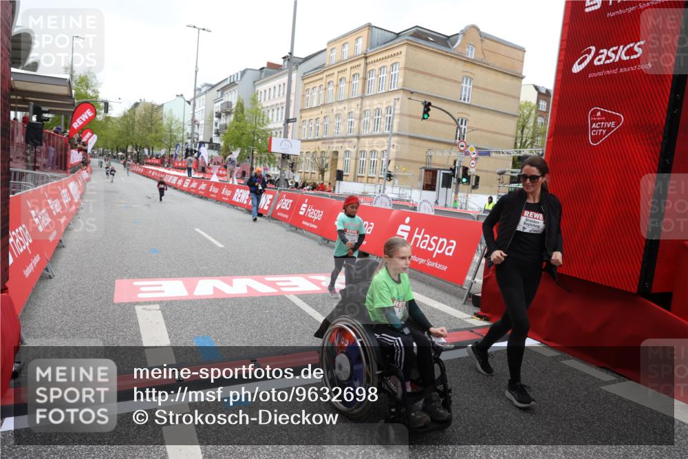 25.04.2026 - Das Zehntel Strokosch-Dieckow http://msf.ph/oto/9632698 25.04.2026 11:12:00 Ziel 5986, 7342, 7783, 7792 meine-sportfotos.de