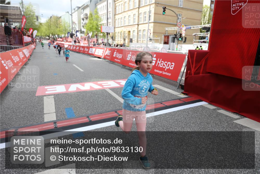 25.04.2026 - Das Zehntel Strokosch-Dieckow http://msf.ph/oto/9633130 25.04.2026 11:10:50 Ziel 6828, 7262 meine-sportfotos.de