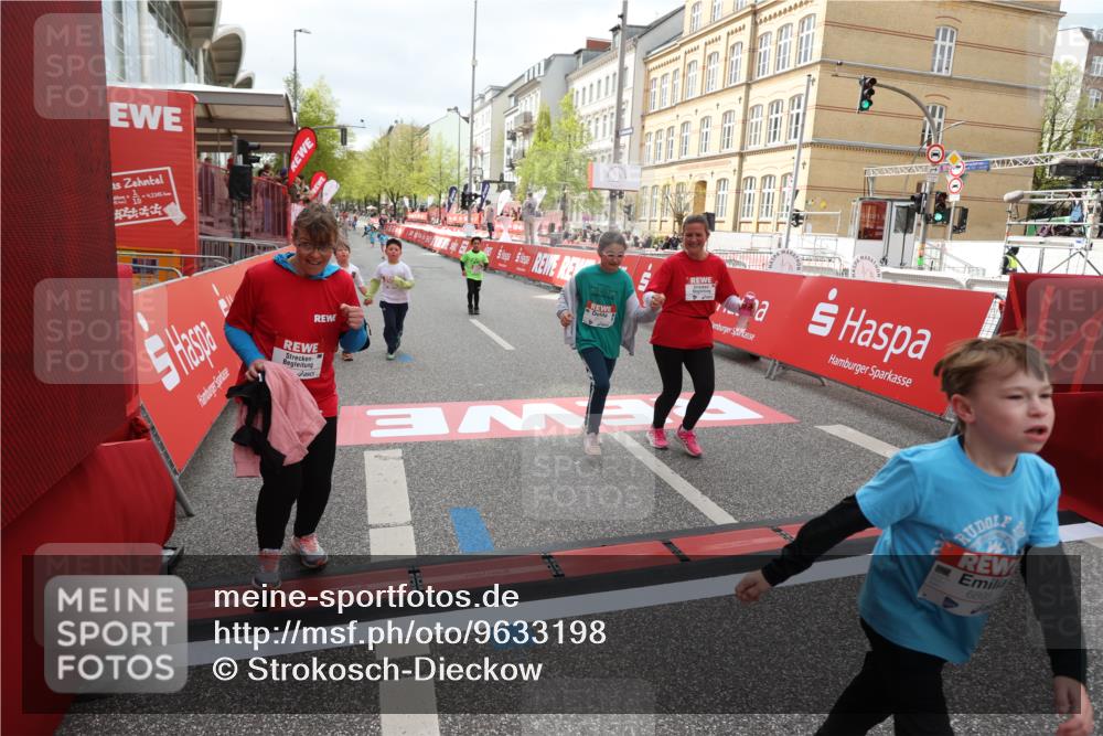 25.04.2026 - Das Zehntel Strokosch-Dieckow http://msf.ph/oto/9633198 25.04.2026 11:10:39 Ziel 5074, 5871, 6806, 6895 meine-sportfotos.de