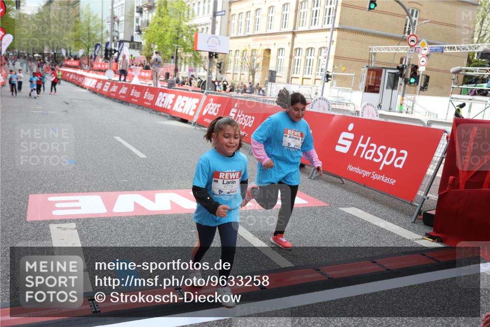 25.04.2026 - Das Zehntel Strokosch-Dieckow http://msf.ph/oto/9633258 25.04.2026 11:10:28 Ziel 5851, 5853, 6779, 6790, 6864 meine-sportfotos.de