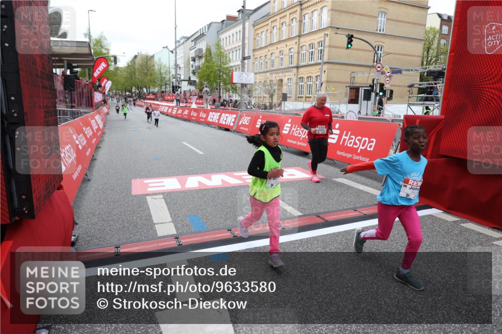 25.04.2026 - Das Zehntel Strokosch-Dieckow http://msf.ph/oto/9633580 25.04.2026 11:09:32 Ziel 5023, 5221, 5232, 5942, 6834, 7685, 7778 meine-sportfotos.de