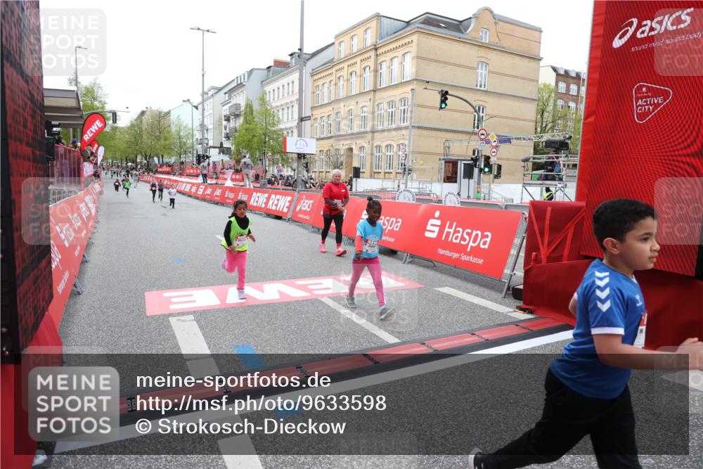 25.04.2026 - Das Zehntel Strokosch-Dieckow http://msf.ph/oto/9633598 25.04.2026 11:09:31 Ziel 5023, 5221, 5232, 5942, 6834, 7685, 7778 meine-sportfotos.de