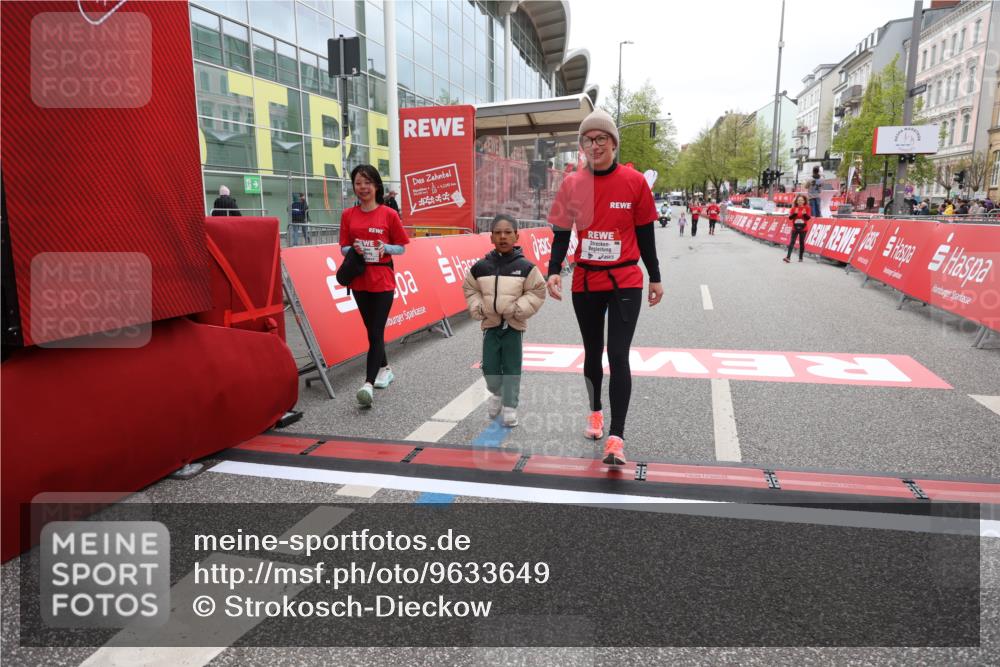 25.04.2026 - Das Zehntel Strokosch-Dieckow http://msf.ph/oto/9633649 25.04.2026 11:15:30 Ziel 5142 meine-sportfotos.de