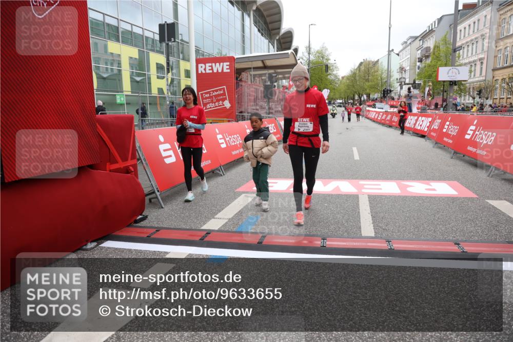 25.04.2026 - Das Zehntel Strokosch-Dieckow http://msf.ph/oto/9633655 25.04.2026 11:15:30 Ziel 5142 meine-sportfotos.de