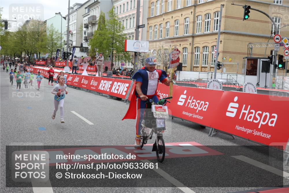 25.04.2026 - Das Zehntel Strokosch-Dieckow http://msf.ph/oto/9633661 25.04.2026 11:09:20 Ziel 5652, 6562, 6563, 7271 meine-sportfotos.de