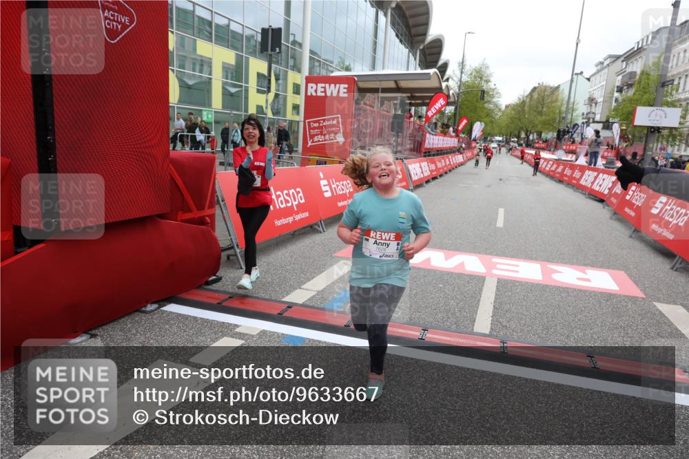 25.04.2026 - Das Zehntel Strokosch-Dieckow http://msf.ph/oto/9633667 25.04.2026 11:15:08 Ziel 7626 meine-sportfotos.de