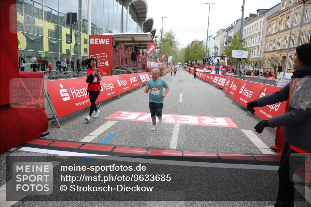 25.04.2026 - Das Zehntel Strokosch-Dieckow http://msf.ph/oto/9633685 25.04.2026 11:15:07 Ziel 7626 meine-sportfotos.de