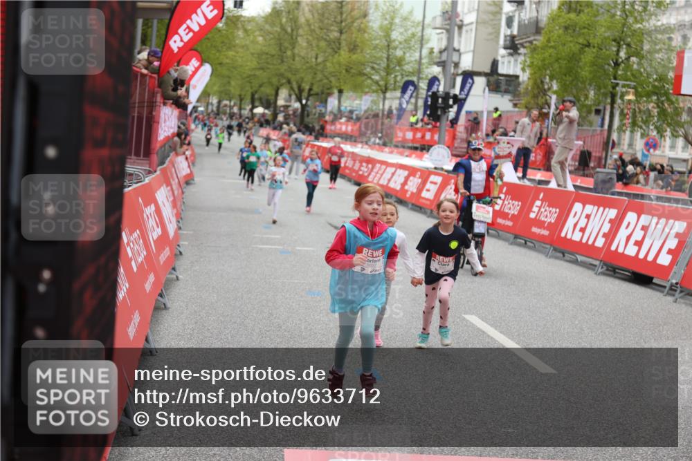 25.04.2026 - Das Zehntel Strokosch-Dieckow http://msf.ph/oto/9633712 25.04.2026 11:09:16 Ziel 5087, 5604, 5652, 6562, 6563, 7568, 7570 meine-sportfotos.de
