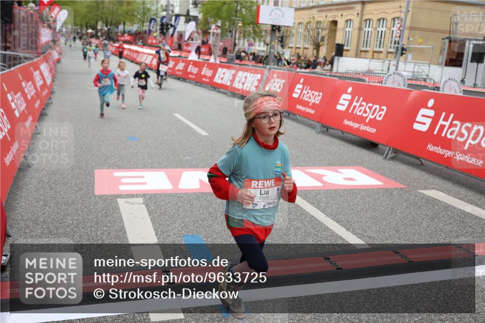 25.04.2026 - Das Zehntel Strokosch-Dieckow http://msf.ph/oto/9633725 25.04.2026 11:09:14 Ziel 5014, 5087, 5130, 5604, 7568, 7570 meine-sportfotos.de