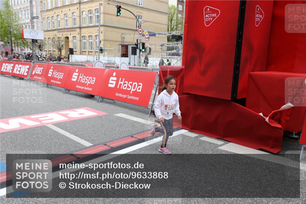 25.04.2026 - Das Zehntel Strokosch-Dieckow http://msf.ph/oto/9633868 25.04.2026 11:08:33 Ziel 5027, 5887, 6559, 6777, 7737, 7852, 7985 meine-sportfotos.de