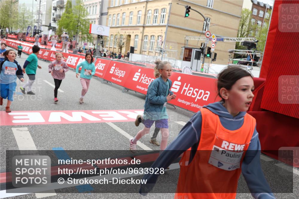25.04.2026 - Das Zehntel Strokosch-Dieckow http://msf.ph/oto/9633928 25.04.2026 11:08:18 Ziel 5125, 5144, 5881, 5939, 6160, 6163, 6174, 7263, 7264, 7365, 7431, 7438, 7491, 7507, 7606, 7668, 7990 meine-sportfotos.de