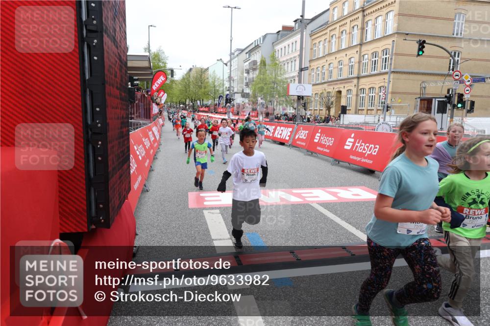 25.04.2026 - Das Zehntel Strokosch-Dieckow http://msf.ph/oto/9633982 25.04.2026 11:08:11 Ziel 5064, 5125, 5144, 5151, 6185, 7270, 7272, 7277, 7285, 7484, 7511, 7523, 7556 meine-sportfotos.de