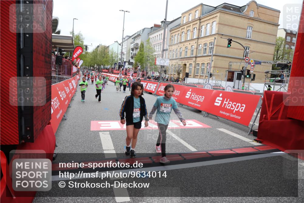 25.04.2026 - Das Zehntel Strokosch-Dieckow http://msf.ph/oto/9634014 25.04.2026 11:08:06 Ziel 5151, 5606, 6277, 7272, 7285, 7457, 7484, 7519, 7648, 7650, 7764 meine-sportfotos.de