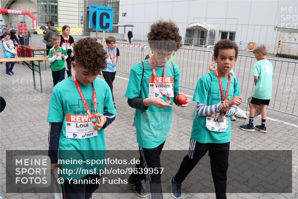 25.04.2026 - Das Zehntel Yannick Fuchs http://msf.ph/oto/9639957 25.04.2026 10:58:49 Allgemein zum Event 5924, 5903, 5901 meine-sportfotos.de