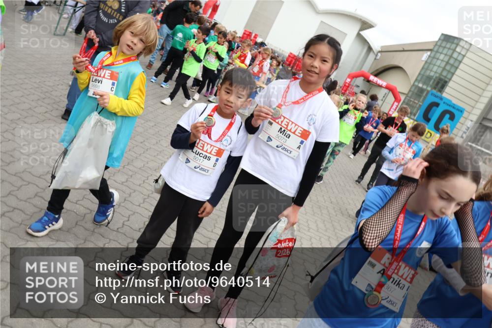 25.04.2026 - Das Zehntel Yannick Fuchs http://msf.ph/oto/9640514 25.04.2026 11:03:03 Allgemein zum Event 2016, 5668, 3, 38, 2026, 5017, 2026, 5073, 2026, 367 meine-sportfotos.de