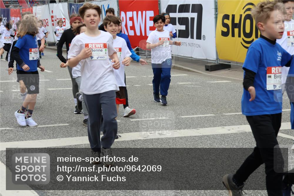 25.04.2026 - Das Zehntel Yannick Fuchs http://msf.ph/oto/9642069 25.04.2026 12:05:13 Allgemein zum Event 11501, 54311, 1052 meine-sportfotos.de