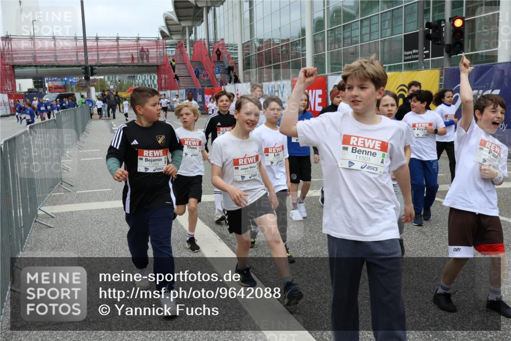 25.04.2026 - Das Zehntel Yannick Fuchs http://msf.ph/oto/9642088 25.04.2026 12:05:15 Allgemein zum Event 11265, 11513, 11501, 11494 meine-sportfotos.de