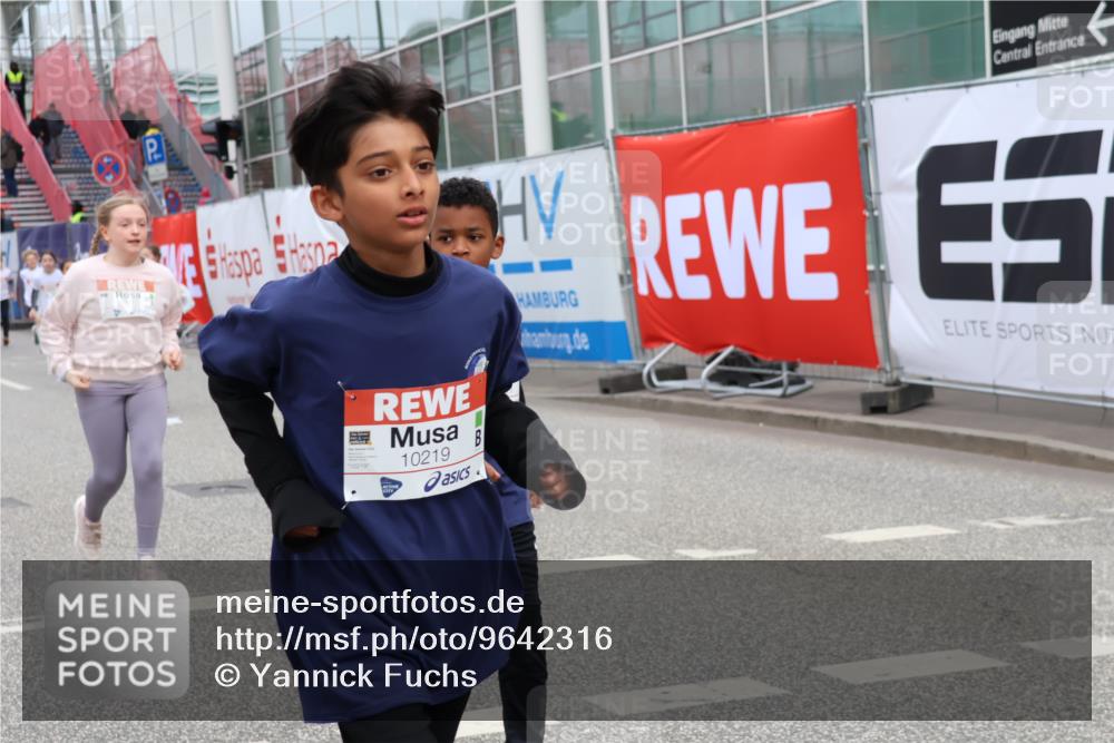 25.04.2026 - Das Zehntel Yannick Fuchs http://msf.ph/oto/9642316 25.04.2026 12:06:20 Allgemein zum Event 10219 meine-sportfotos.de