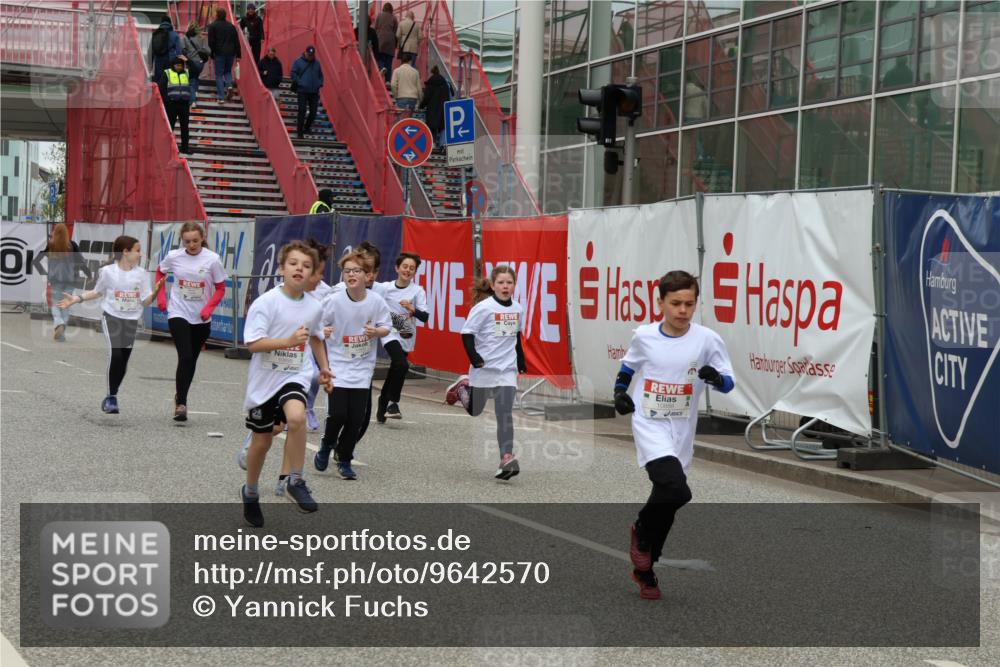 25.04.2026 - Das Zehntel Yannick Fuchs http://msf.ph/oto/9642570 25.04.2026 12:07:27 Allgemein zum Event 4 meine-sportfotos.de