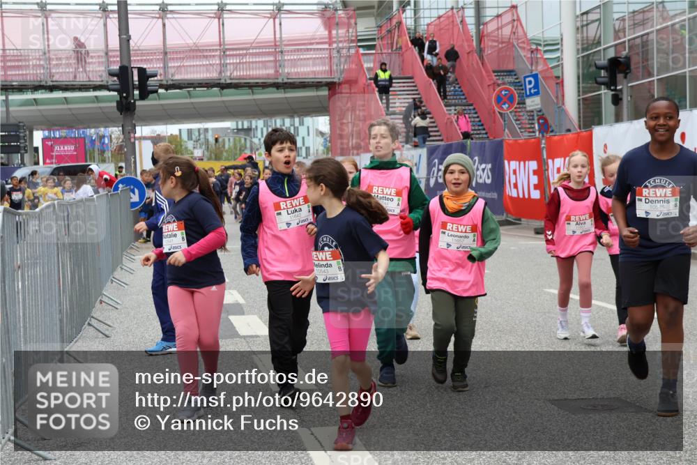 25.04.2026 - Das Zehntel Yannick Fuchs http://msf.ph/oto/9642890 25.04.2026 12:09:12 Allgemein zum Event 313, 810, 10541, 11642, 10543, 644, 11657, 10545 meine-sportfotos.de