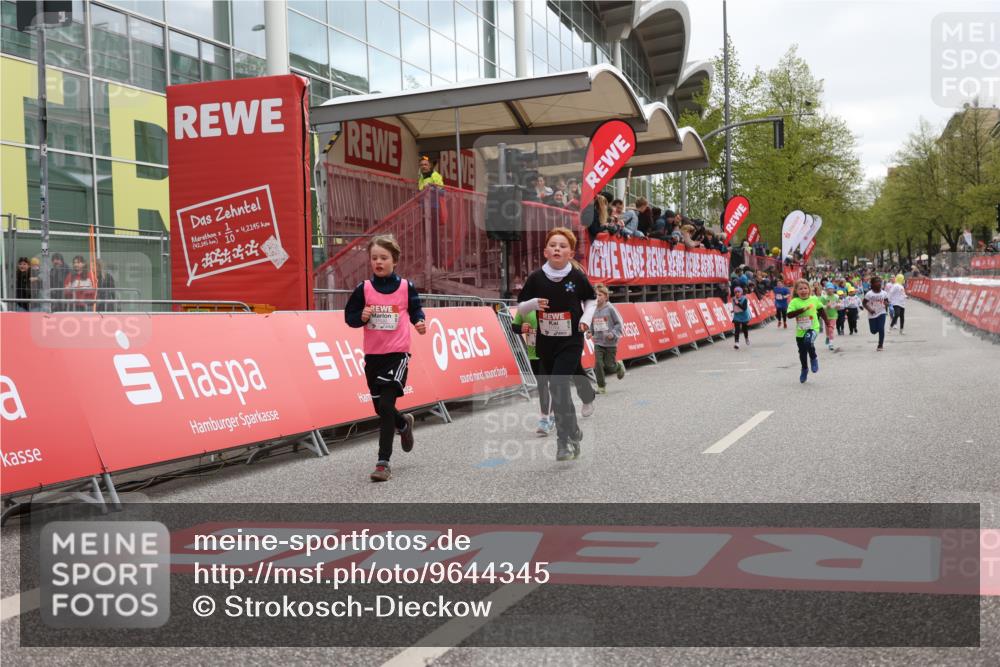 25.04.2026 - Das Zehntel Strokosch-Dieckow http://msf.ph/oto/9644345 25.04.2026 13:07:39 Ziel 10440, 10597, 10741, 10744, 11124, 11133, 11519, 11530, 11704, 12527, 12565, 12847 meine-sportfotos.de