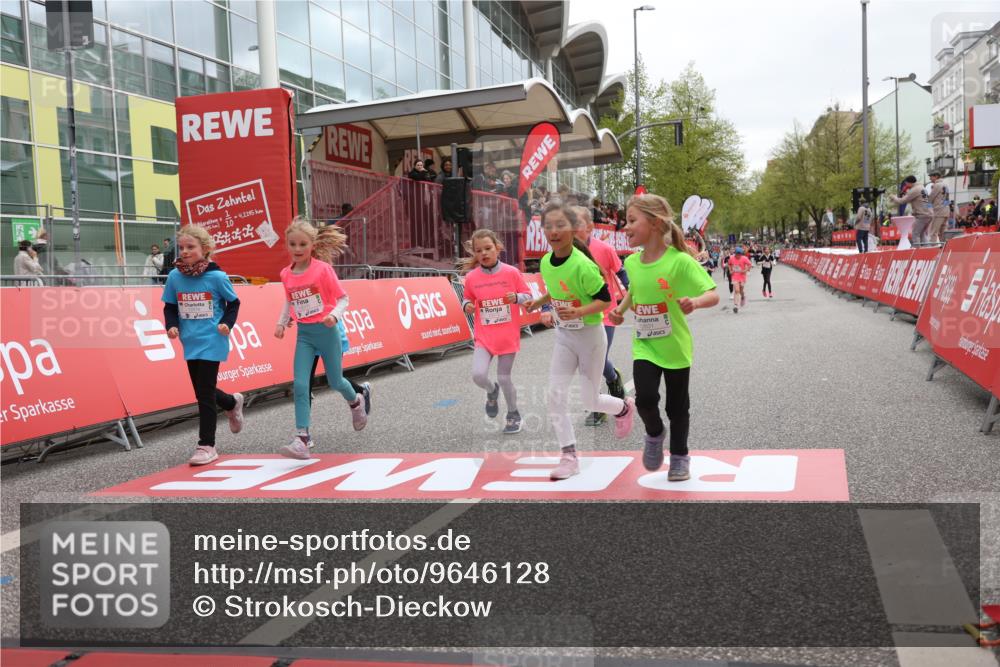 25.04.2026 - Das Zehntel Strokosch-Dieckow http://msf.ph/oto/9646128 25.04.2026 13:06:41 Ziel 10070, 10071, 10072, 10331, 10743, 11304, 11360, 11939, 12375, 12493, 12516, 12631, 12640, 12940 meine-sportfotos.de