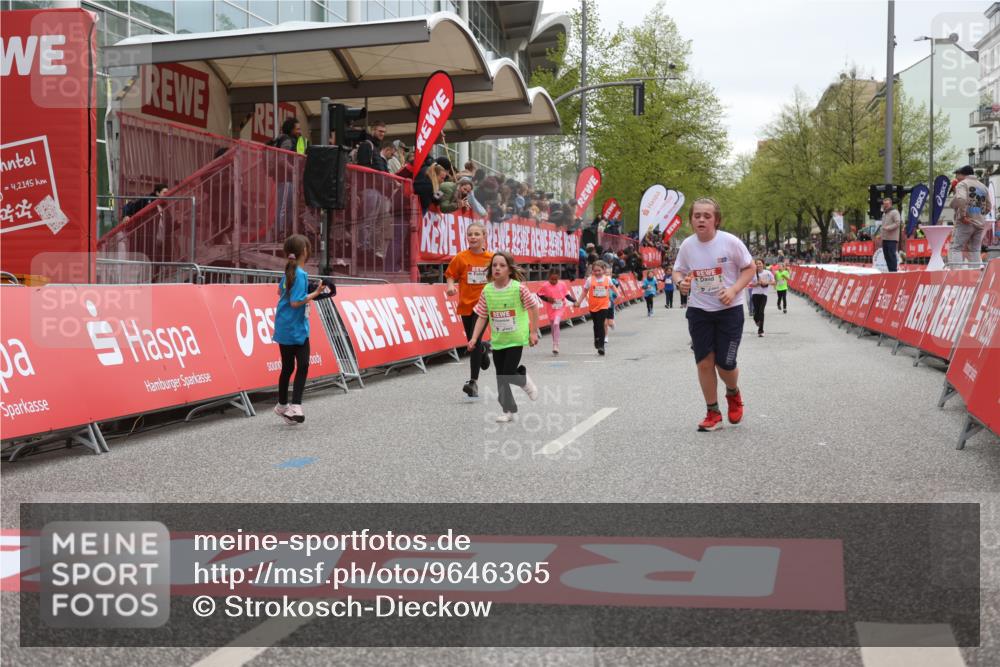25.04.2026 - Das Zehntel Strokosch-Dieckow http://msf.ph/oto/9646365 25.04.2026 13:06:29 Ziel 10218, 10439, 10443, 10905, 11095, 11931, 12357, 12842 meine-sportfotos.de