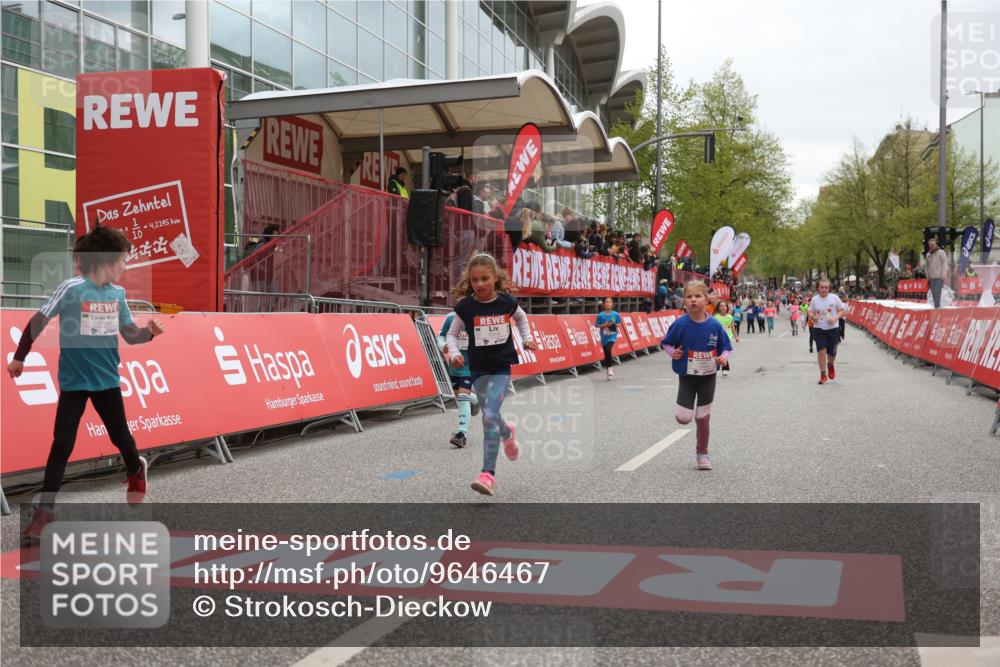 25.04.2026 - Das Zehntel Strokosch-Dieckow http://msf.ph/oto/9646467 25.04.2026 13:06:25 Ziel 10218, 10431, 10443, 10905, 11095, 11114, 11115, 11317, 11570, 11617, 12060, 12531, 12578, 12842 meine-sportfotos.de